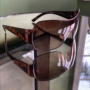 RALPH Ralph Lauren Sunglasses